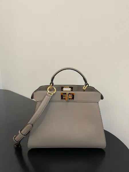 Fendi Peekaboo Iseeu Small