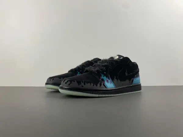 Air Jordan 1 Low “Fortune Fly” HQ3442-001