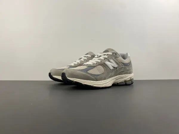 new balance NB 2002 U2002RRD