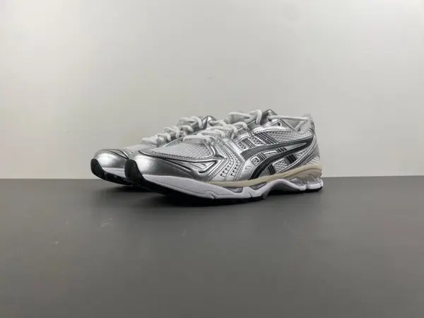 Mens ASICS GEL-Kayano 14 1203A537-110
