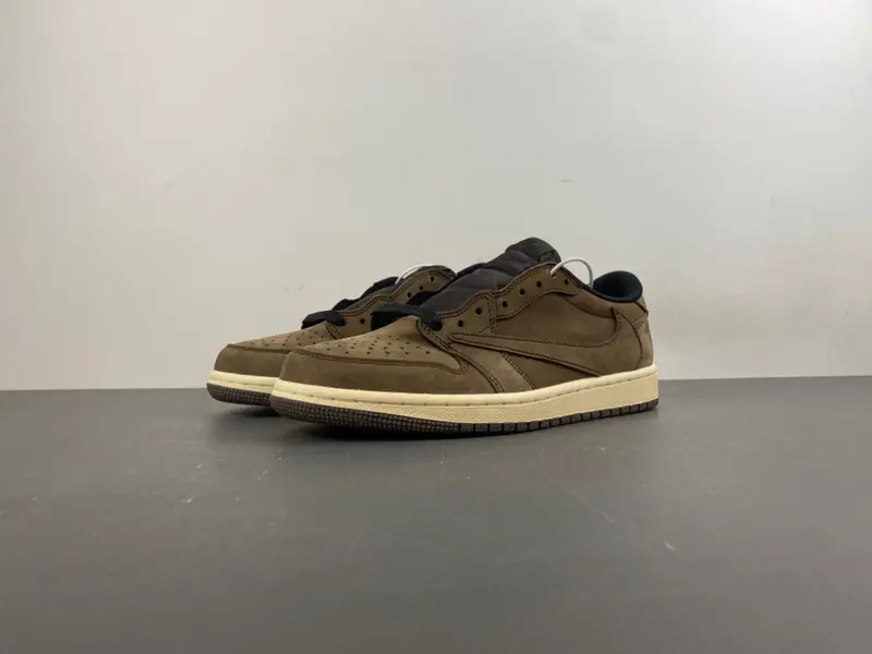 Travis Scott x Air Jordan 1 Low “ DM7866-203