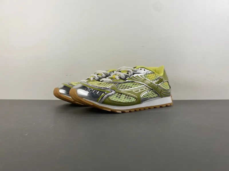 Bottega Veneta WMNS Orbit “Sherbert Silver”  755915 V2X40 7421