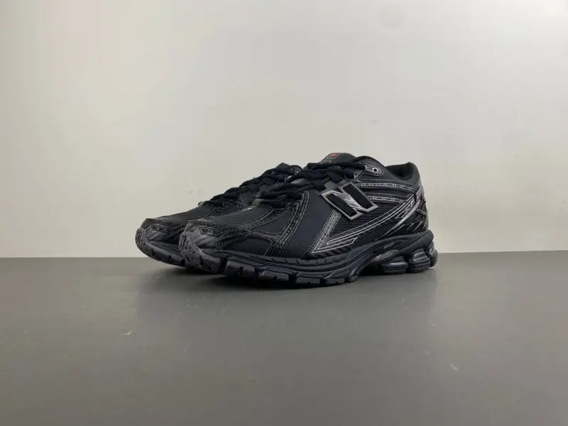 New Balance 1906 U190ROE
