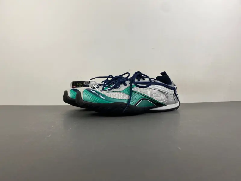 BALENCIAGA/ RADAR GRADIENT LINESH 865703 WSTGL 1031