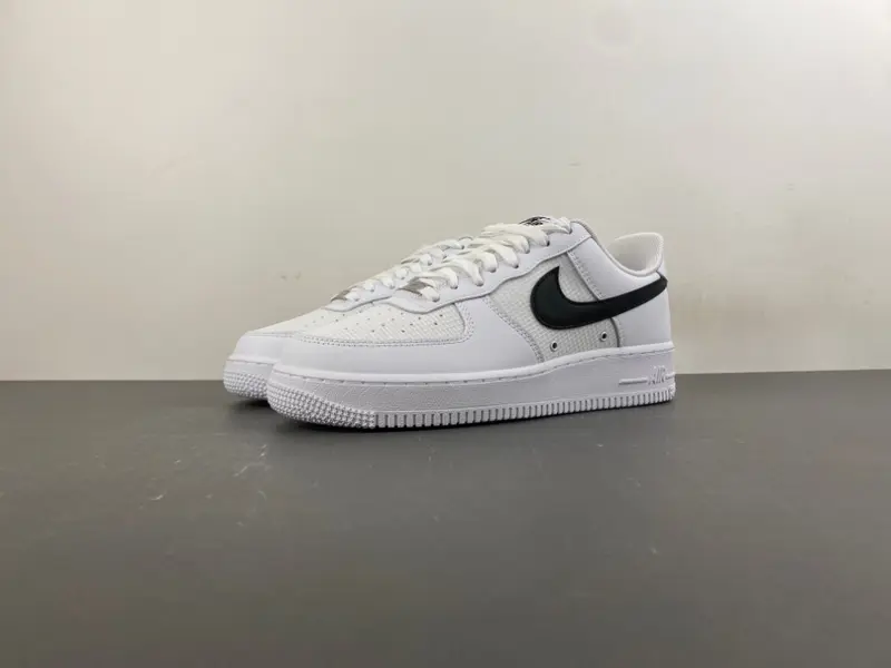 Nike Air Force 1 '07 LV8 IR0952-100