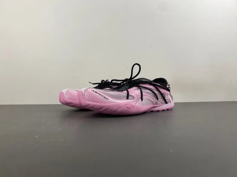 52Balenciaga Wmns Radar Slip-On 'Pink Black'  865868 WSTBL 5010