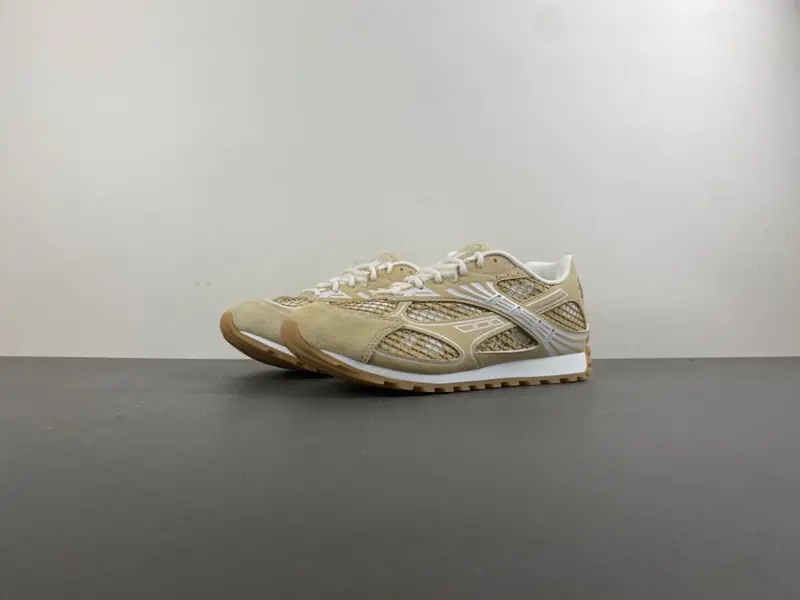 Bottega Veneta Orbit LOW  817485 V55B0 9707