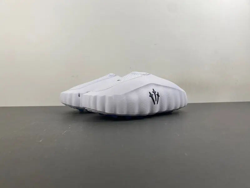 NOCTAx Nike Mind 001