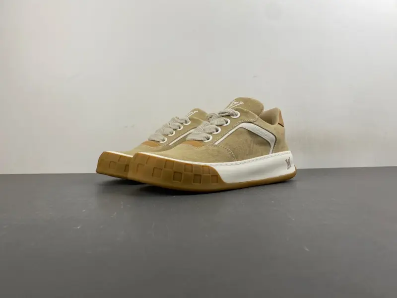Louis Vuitton Trainer Sneaker Low
