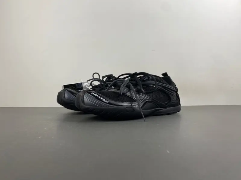 BALENCIAGA/ RADAR GRADIENT LINESH 865703 WSTEO 1011
