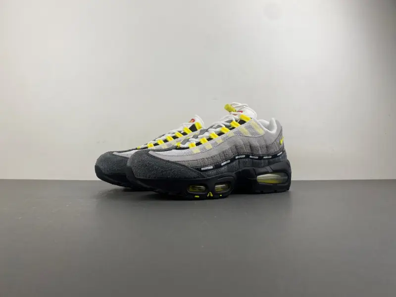 UNDEFEATED × Nike Air Max 95 Opti Yellow IB4523-002
