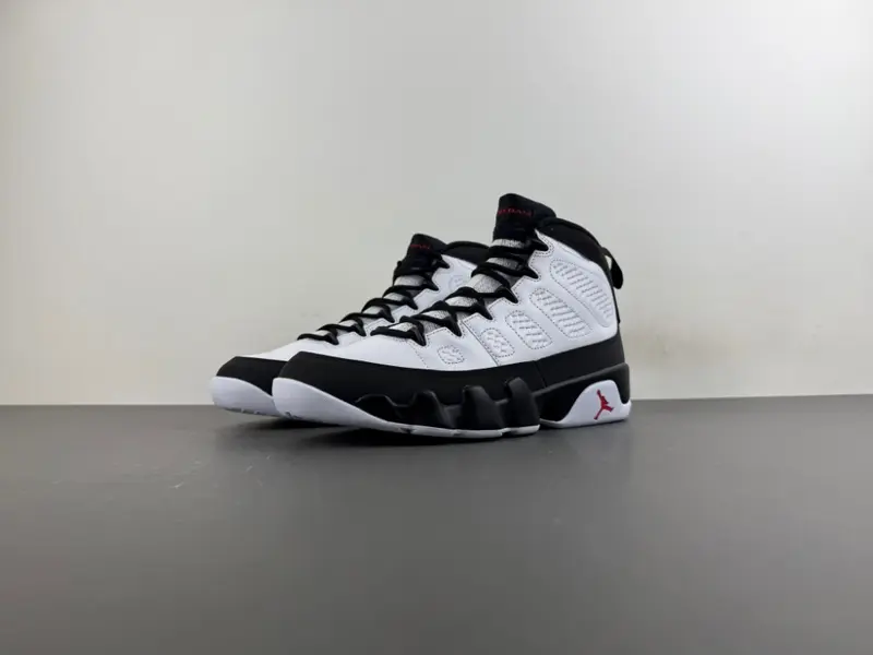 Air Jordan 9 Retro OG 'Space Jam' 2026 IX6179-100