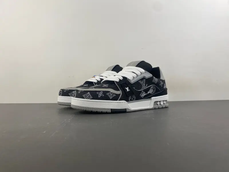 Louis Vuitton LV trainer