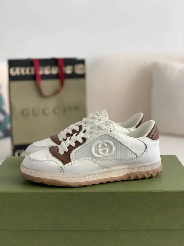 GU*IMac80 Sneakers