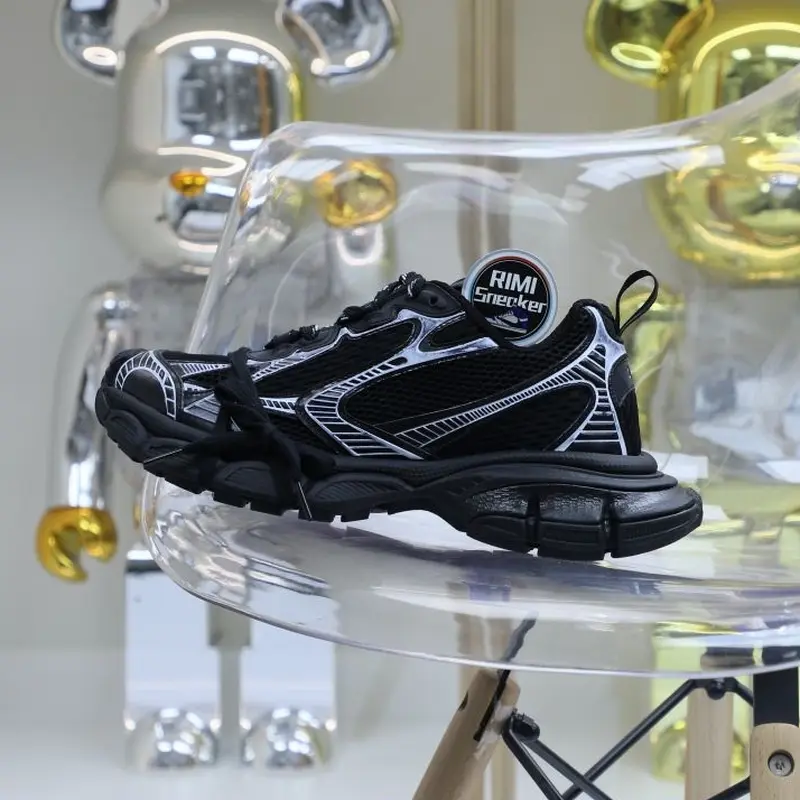 Balenciaga BLGA
