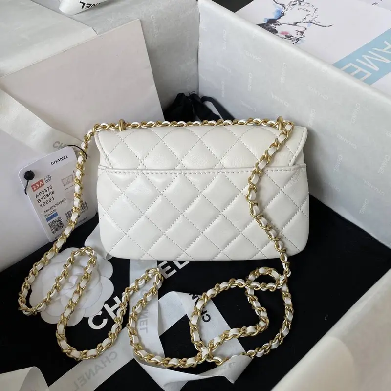 CH*EL23A Advanced Handicraft Shop Series Black Gold Leather Chain Piercing Bag AP3373, Top Quality