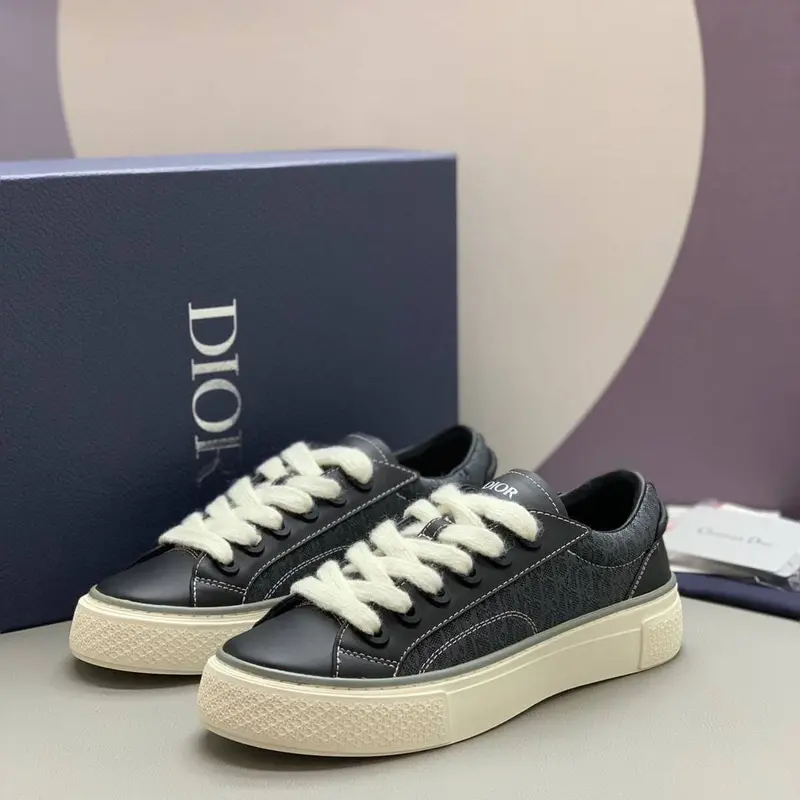 D*OR New B33 Sneaker