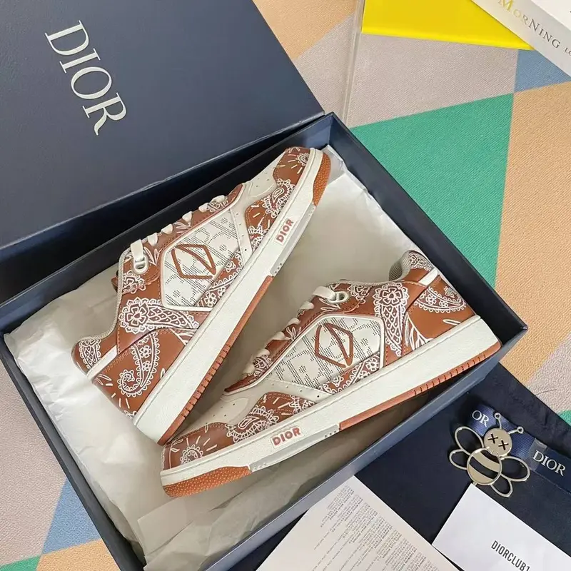 D*OR HIGH LEVEL B27 Sneaker