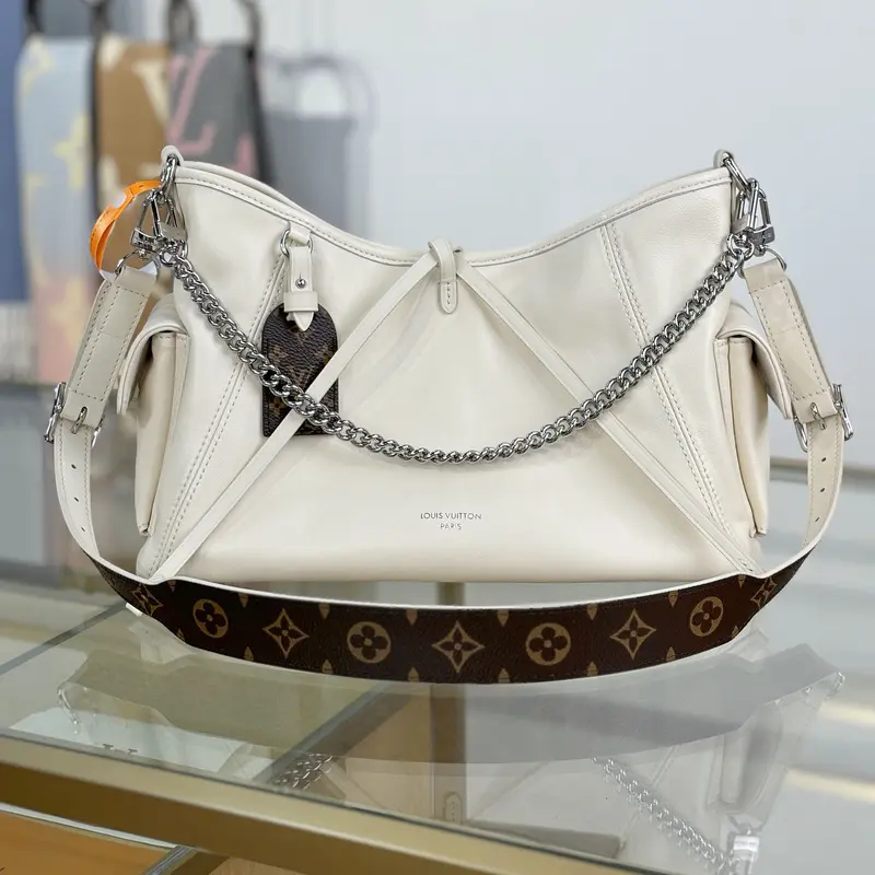L*V Carryall small handbag m12919