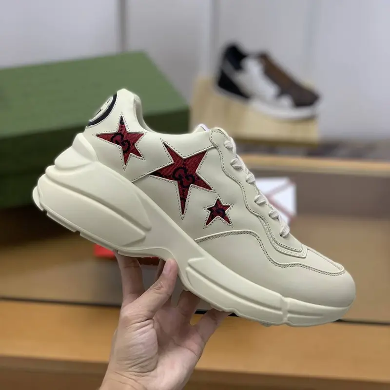 GU*IRetro Clunky Sneaker