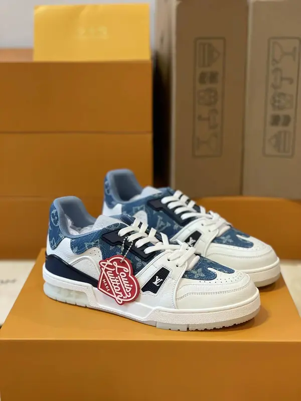 L*V TRAINER 1A9IQ5 Sneakers