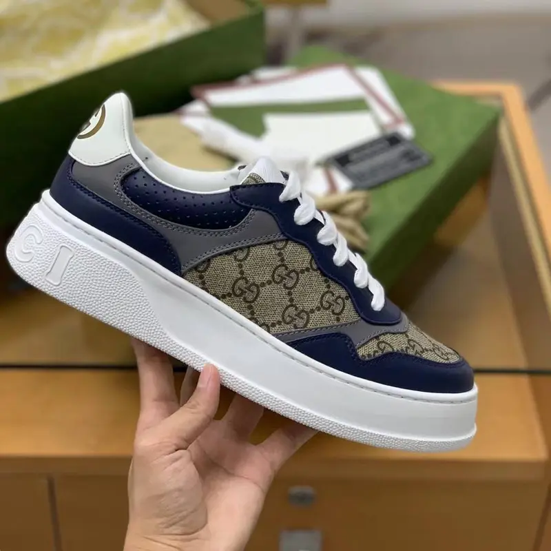 GU*Isneakers Cowhide