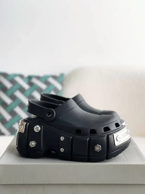 BLCG Crocs