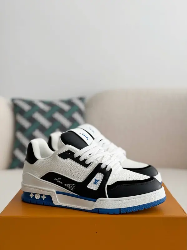 L*V TRAINER SNEAKERS