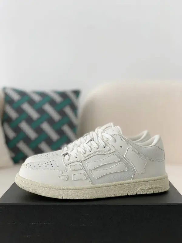 A*RI Bone Sneakers