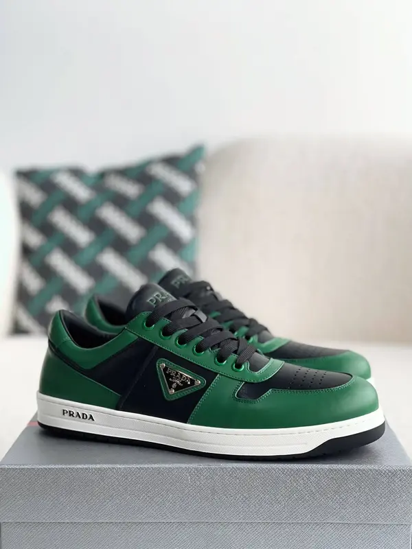 P*DA Sneakers