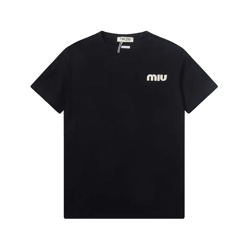 Letter Embossing T Shirt