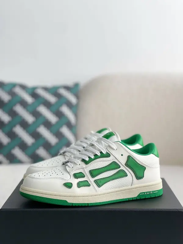 A*RI Bone Sneakers