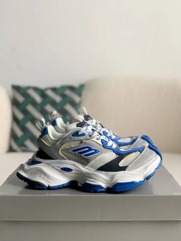 BLCG Runner Sneaker