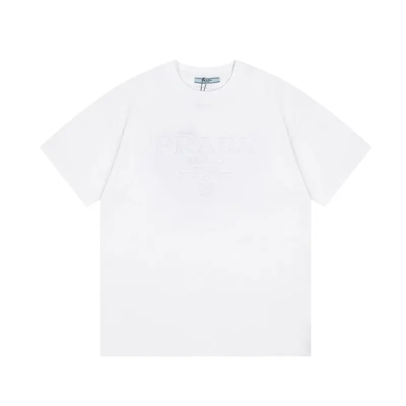 Three -Dimensional Letter T Shirt