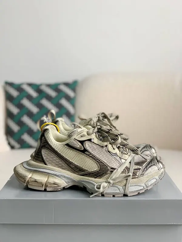 BLCG Runner Sneakers
