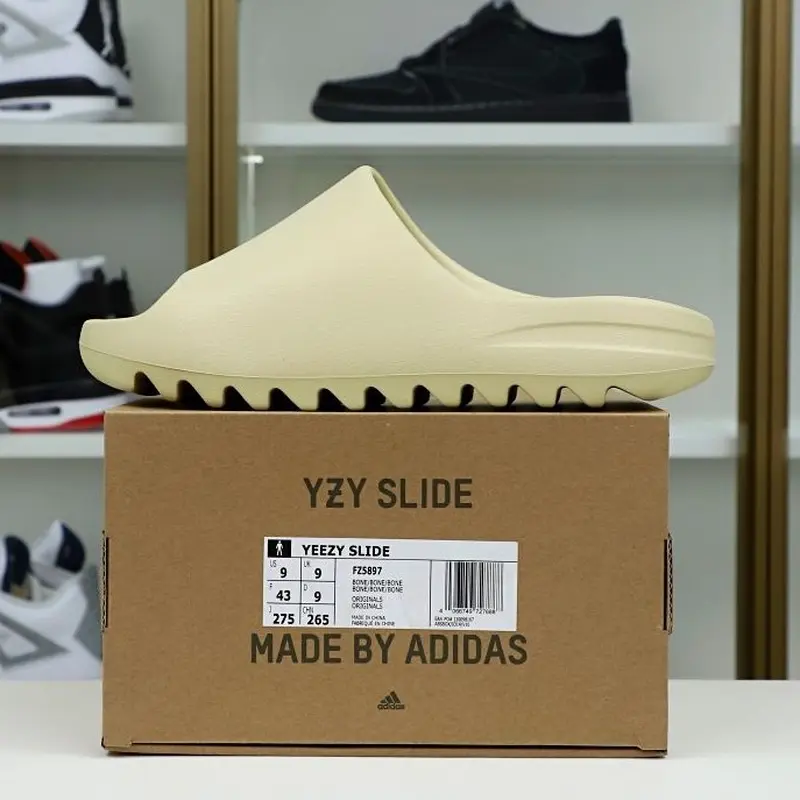 Yeezy Slide "bone" FZ5897