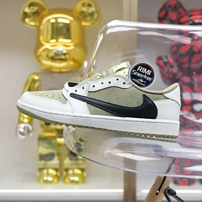 Travis Scott x Air Jordan 1  Low Golf 6.0
