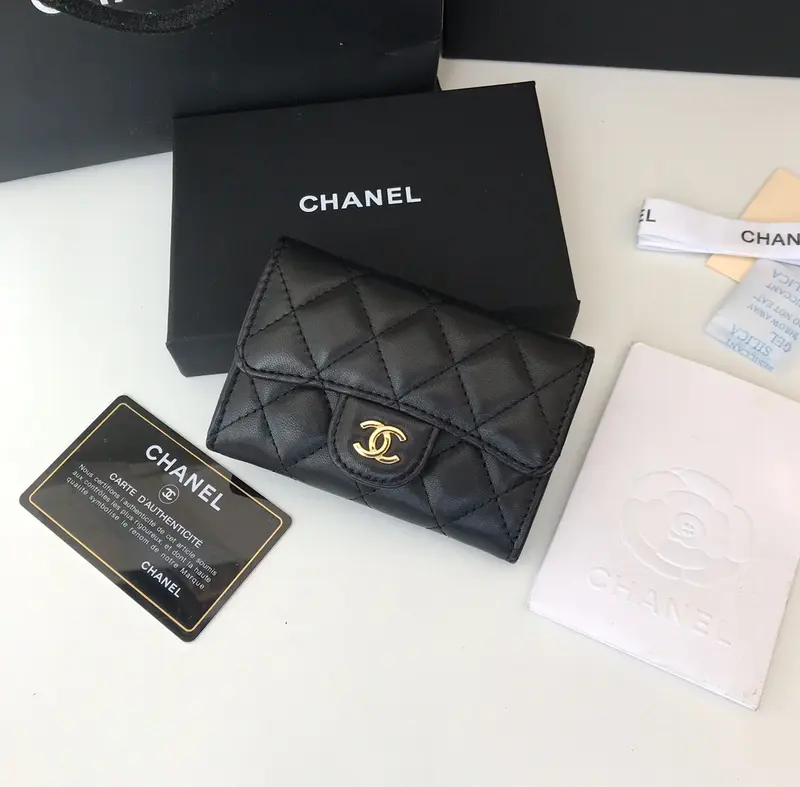 Chanle Flap Wallet
