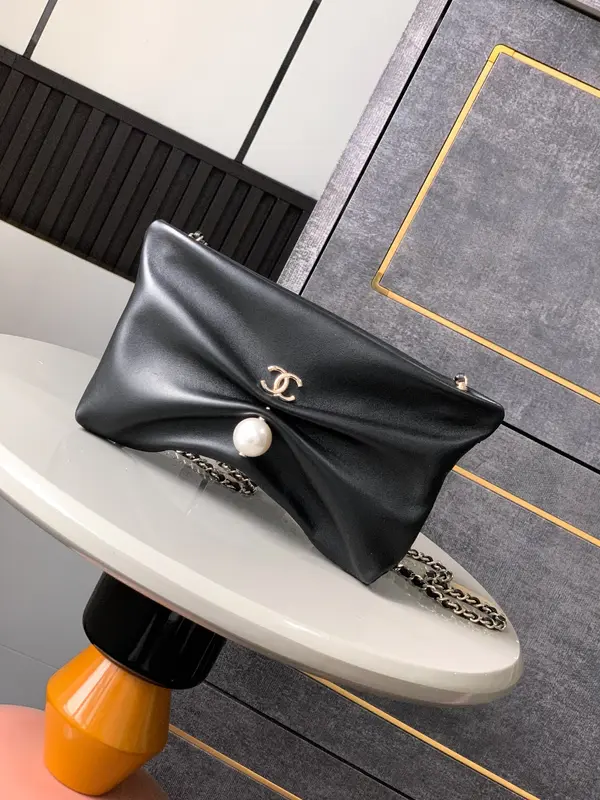 Chanel 25s Handbag