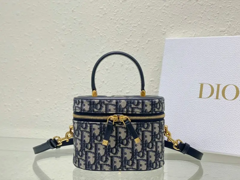 Small Cd Signature Vanity Case