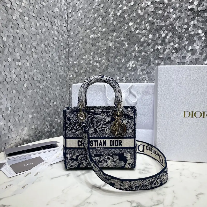 Medium Lady D-lite Bag