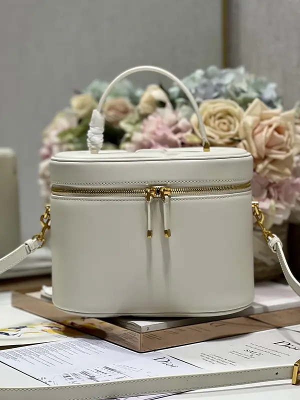 Medium Cd Signature Vanity Case