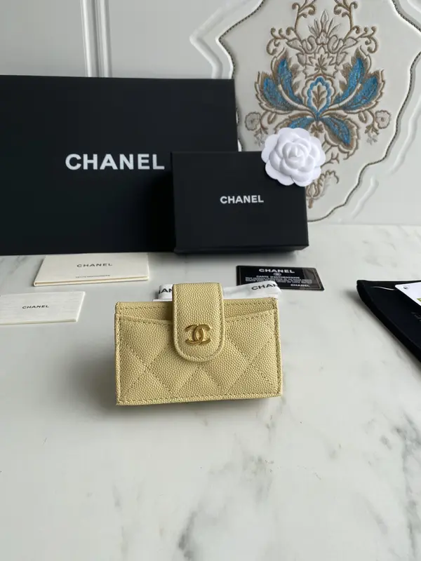 Chanle Flap Wallet
