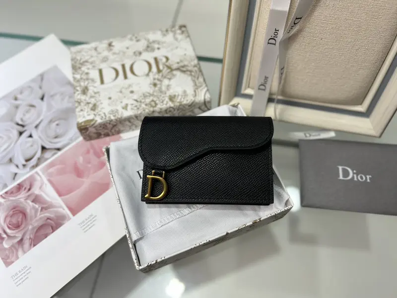 Saddle Lotus Wallet