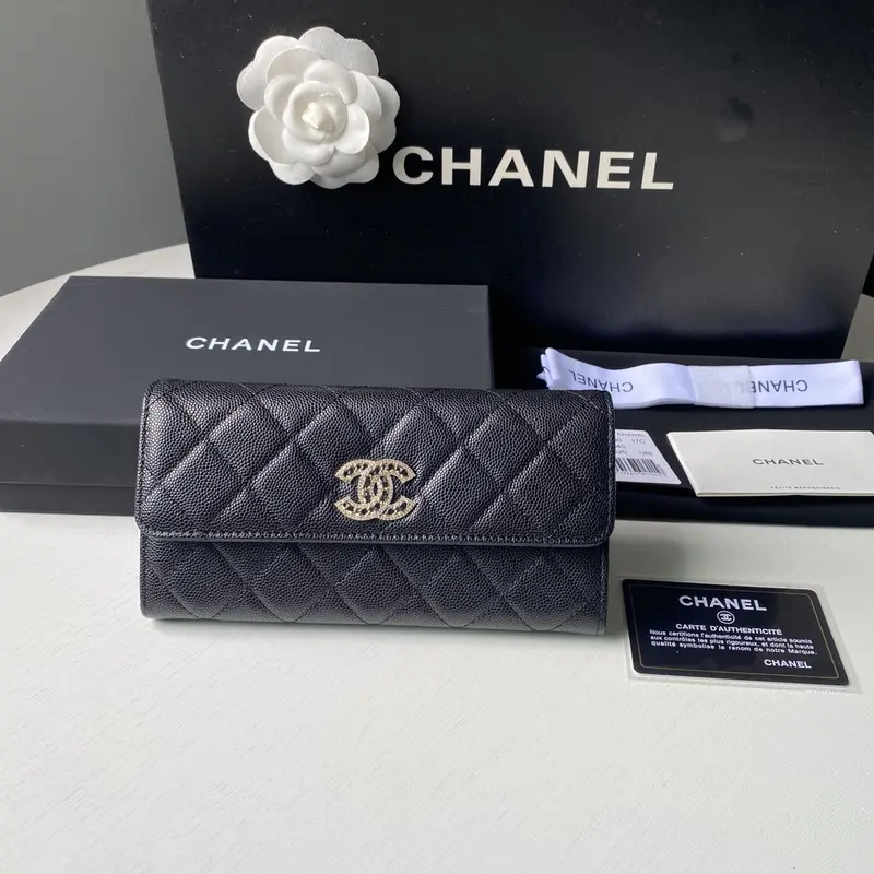 Chanle Flap Wallet
