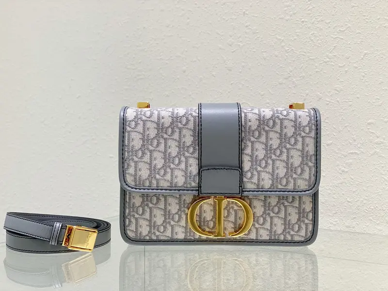 30 Montaigne Bag
