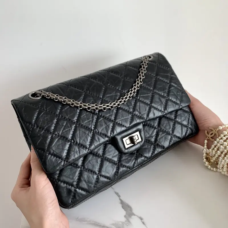 Chanle Reissue 2.55 Handbag