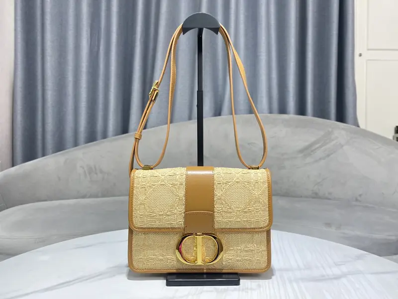 30 Montaigne Bag