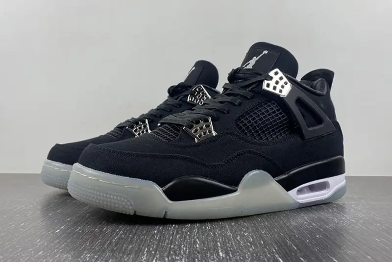 Air Jordan 4 136863