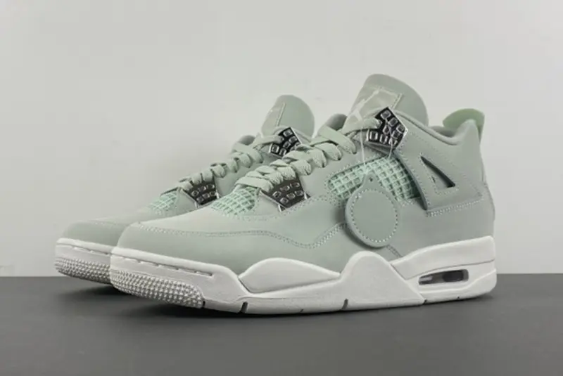 Air Jordan 4 “Seafoam” HV0823-003
